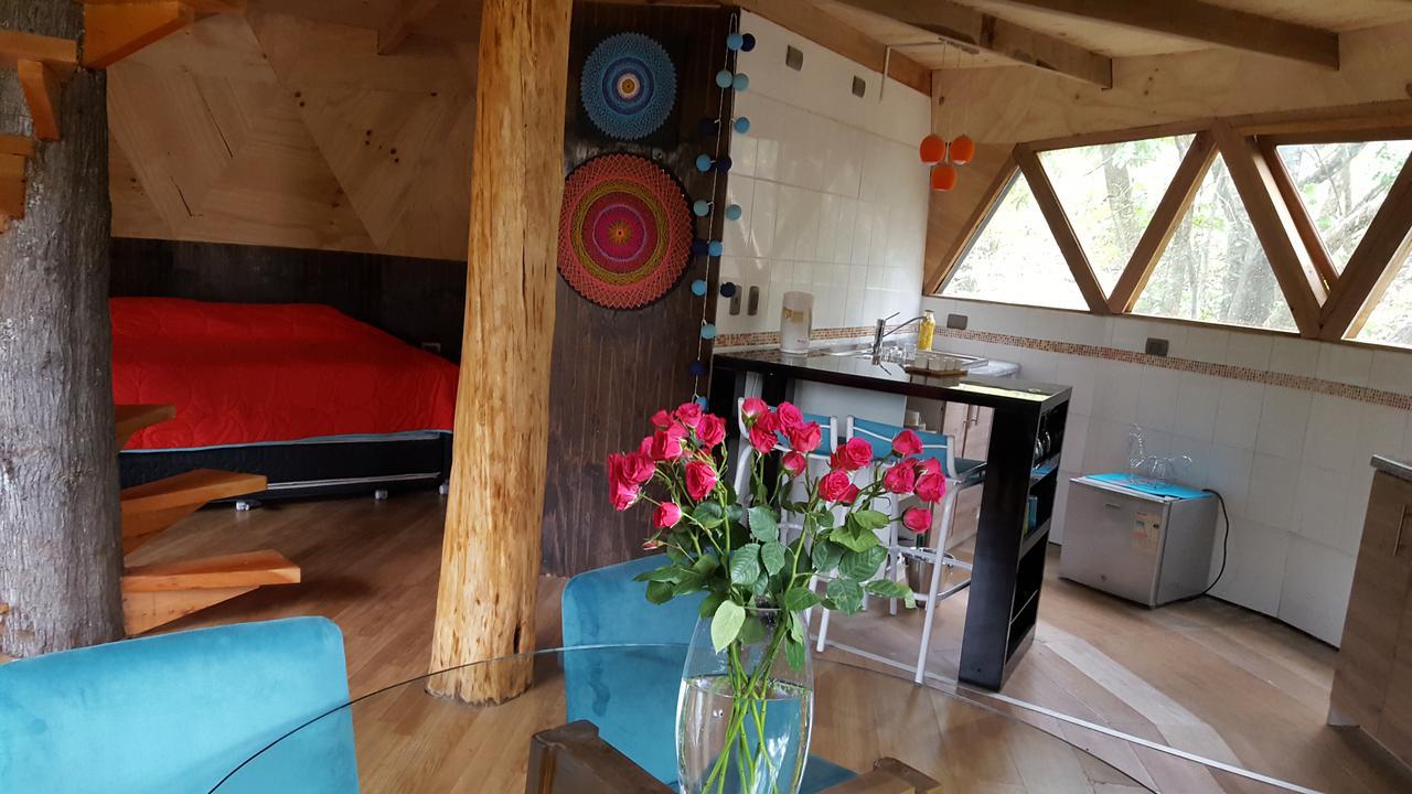 Antu Mahuida Domos Y Habitaciones Мелипеуко Экстерьер фото
