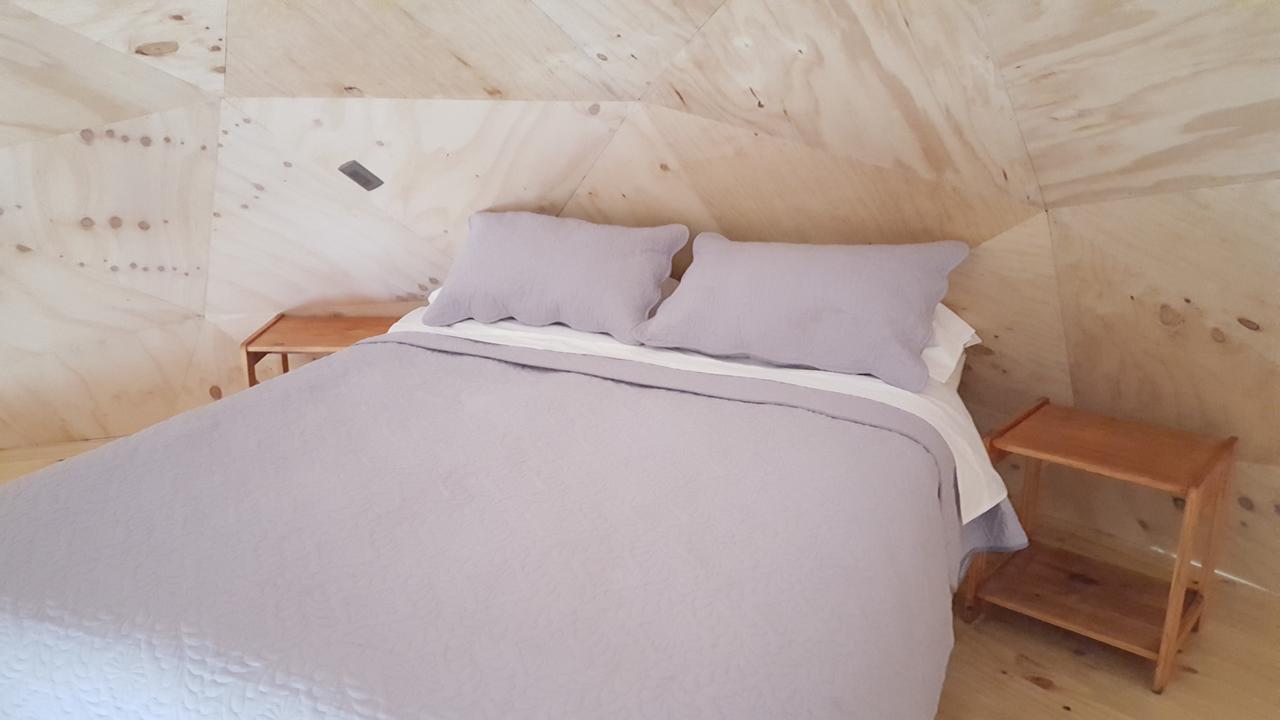Antu Mahuida Domos Y Habitaciones Мелипеуко Экстерьер фото