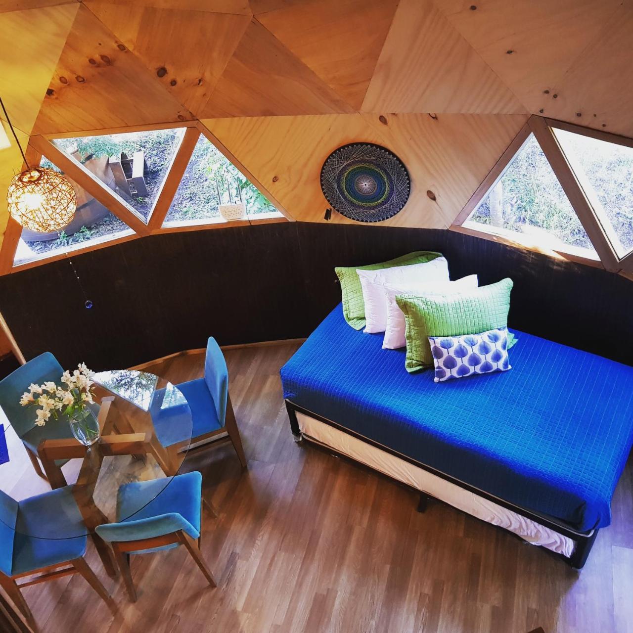 Antu Mahuida Domos Y Habitaciones Мелипеуко Экстерьер фото