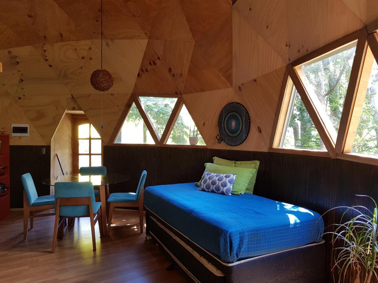 Antu Mahuida Domos Y Habitaciones Мелипеуко Экстерьер фото