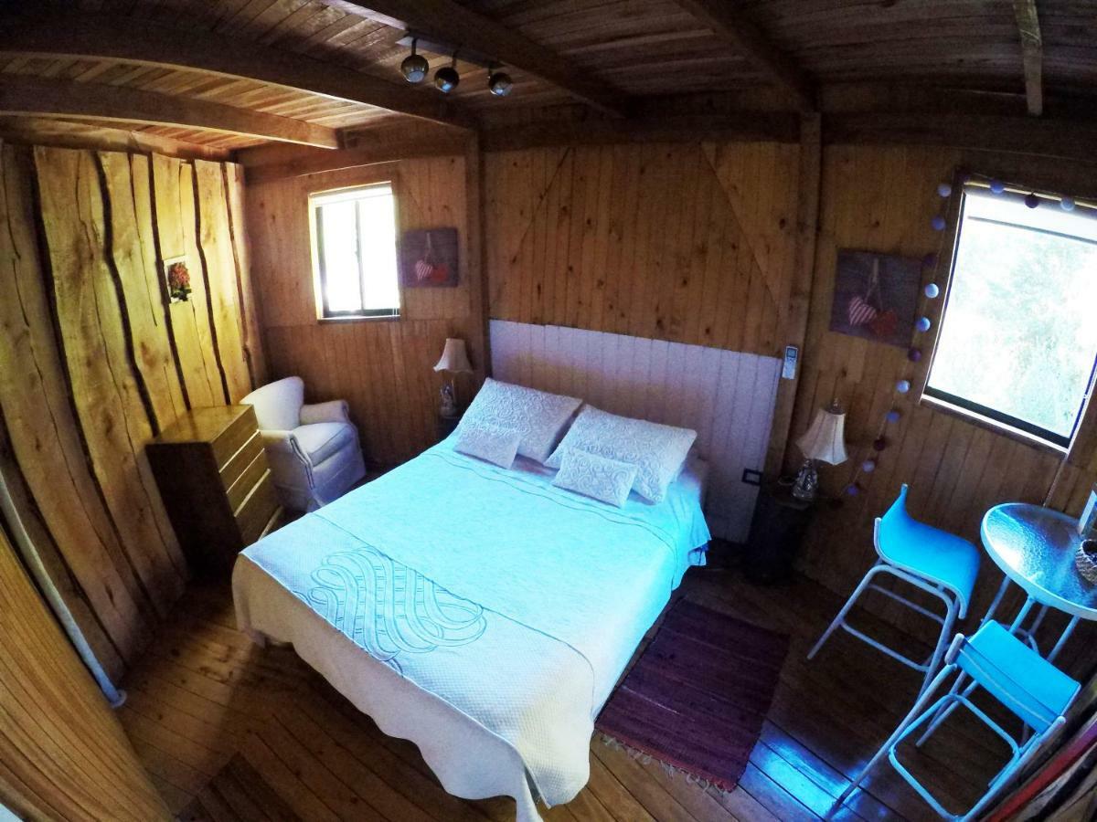 Antu Mahuida Domos Y Habitaciones Мелипеуко Экстерьер фото